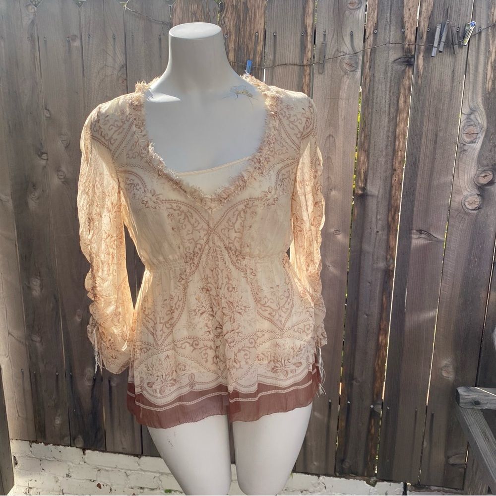 ELIE TAHARI Silk 2 Piece Shirred Top with Cami Size small